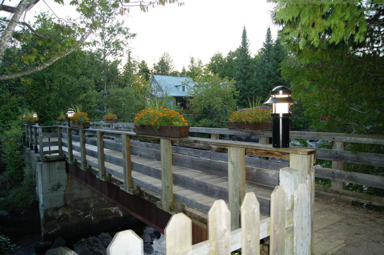 Food & Drinks, Restaurant et Gite Les Passionnes, Les Laurentides