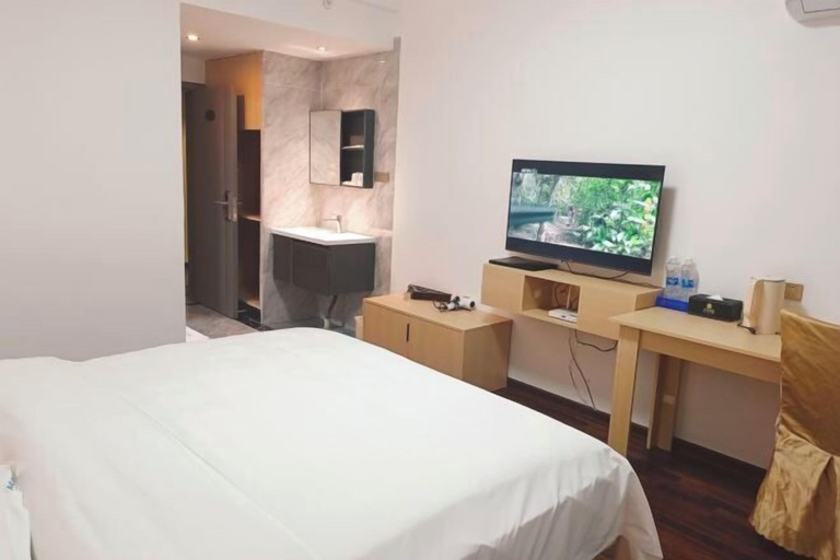 Bedroom 3, Laibin Hotel, Laibin