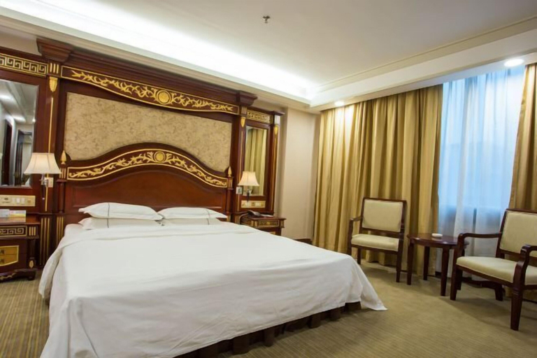 Bedroom 1, Zhong Hua Hotel, Guangzhou