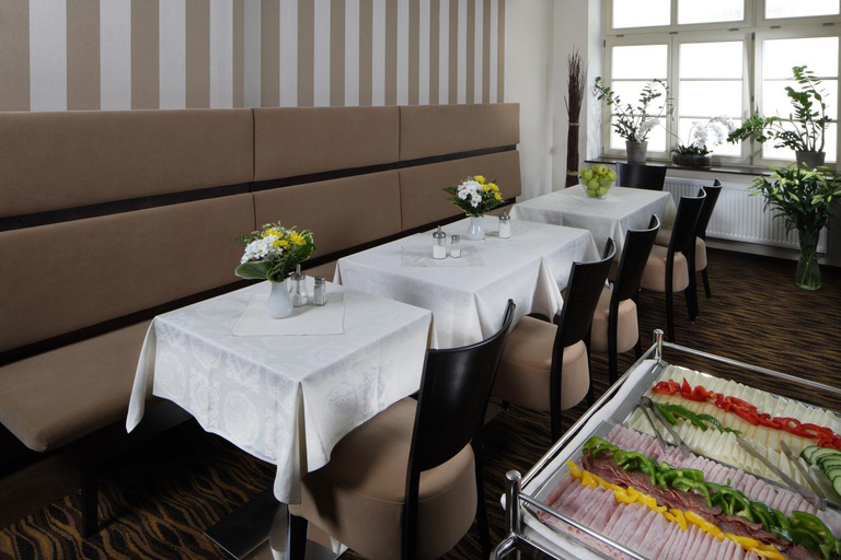 Food & Drinks 4, 1.Republic Hotel, Praha 1