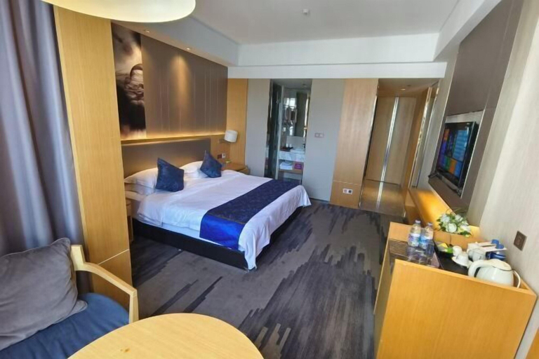 Bedroom 3, Ling Jiang Hotel, Fuzhou