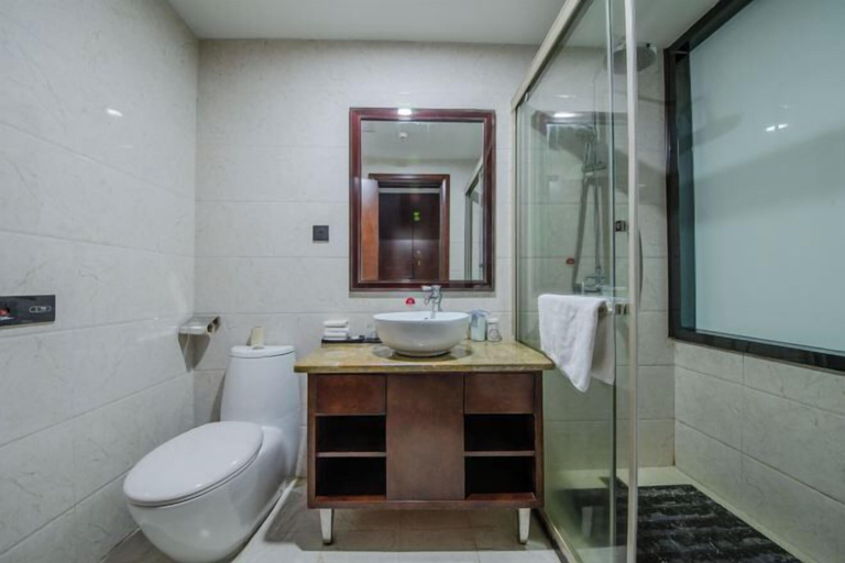 Bathroom 4, Pingjiang Shenfan International Hotel, Yueyang