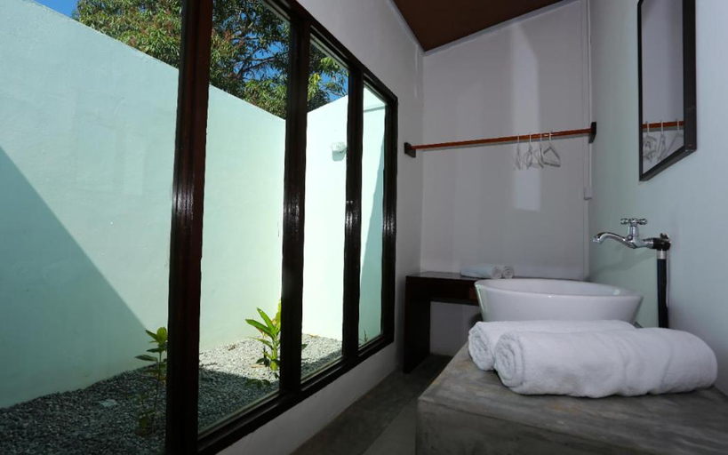 Bedroom 3, Rafflesia Resort, Lundu