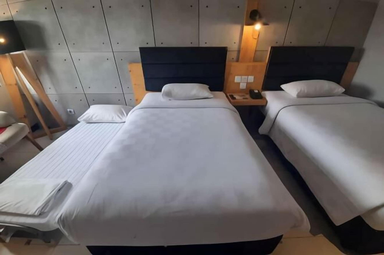Bedroom 8