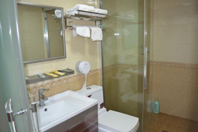 Bathroom 2, Kangchao Hotel, Yueqing, Wenzhou