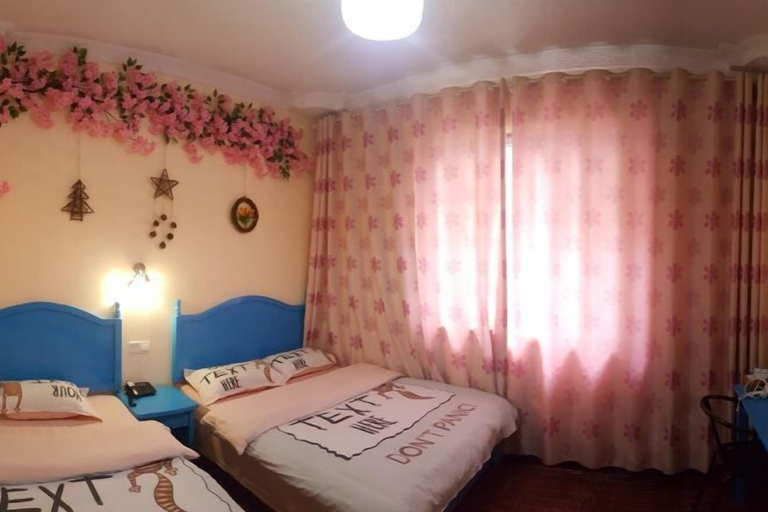 Bedroom 4, Manyao Inn, Guilin