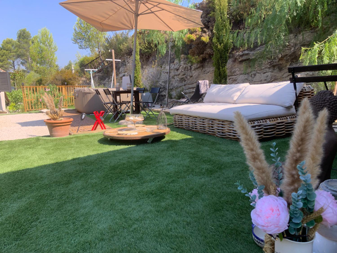 Others 5, Chalet de Luxe Jardin Privatif 3mn Circuit Castellet, Var