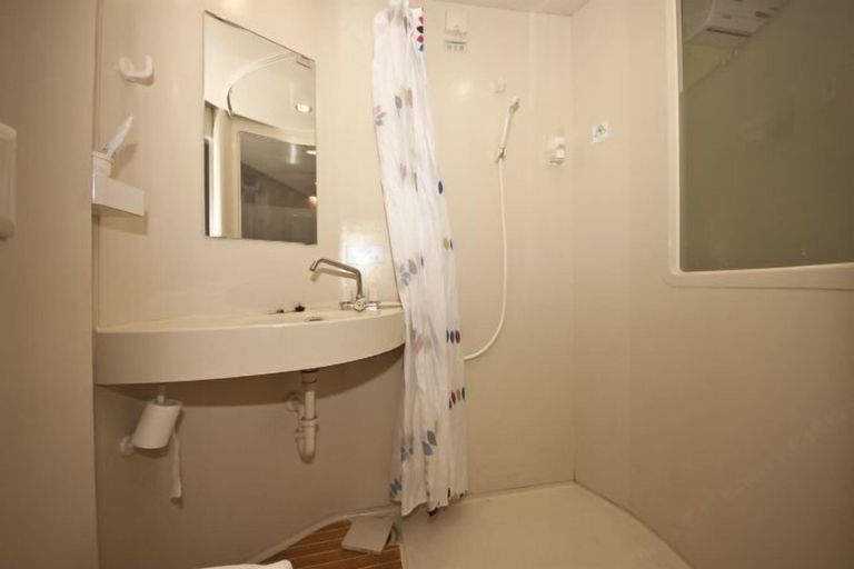Bathroom 4, 100 Inn (Fuqing Chenglong Pedestrian Street), Fuzhou