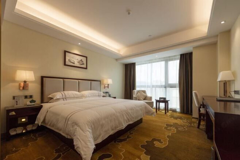 Bedroom 3, Tianbaolong Hotel, Chongzuo