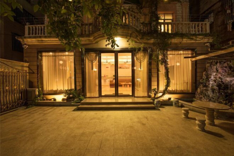 Exterior & Views 2, Xiaoshu Wushe Boutique Hostel, Haikou