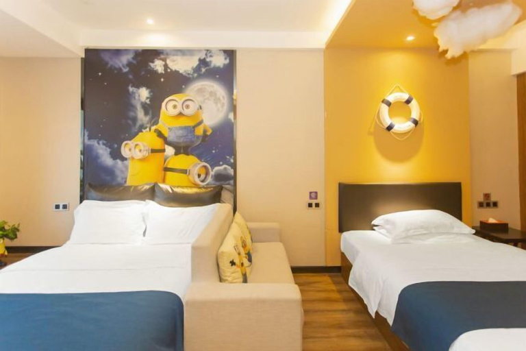 Bedroom 2, Platinum Celebrity Hotel, Chengdu