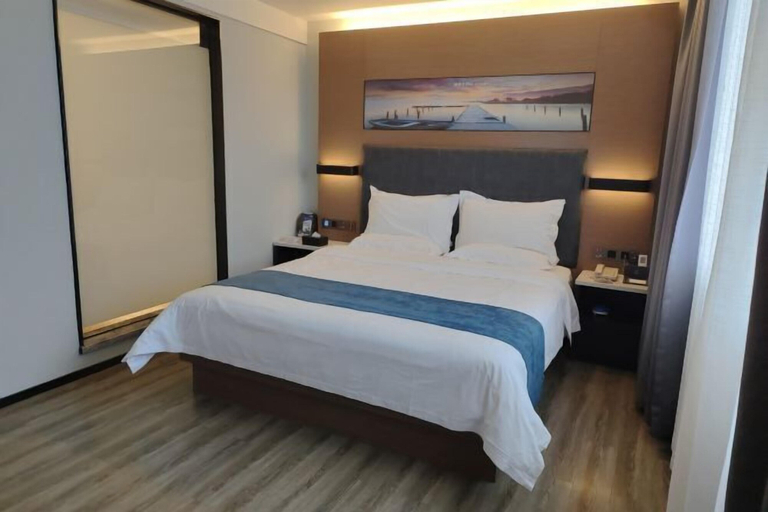 Bedroom 3, Yeste Hotel (Leye), Baise