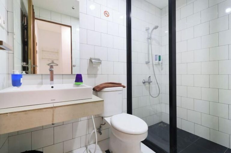 Bathroom 7