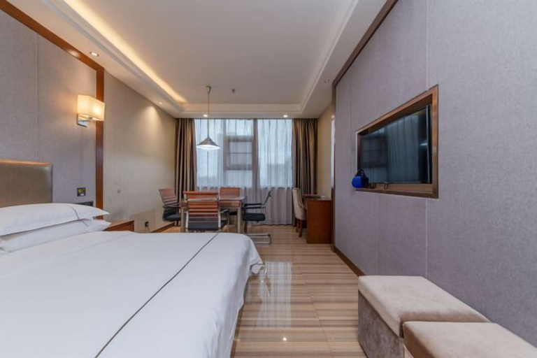 Bedroom 3, Lang Ting Hotel, Shaoyang