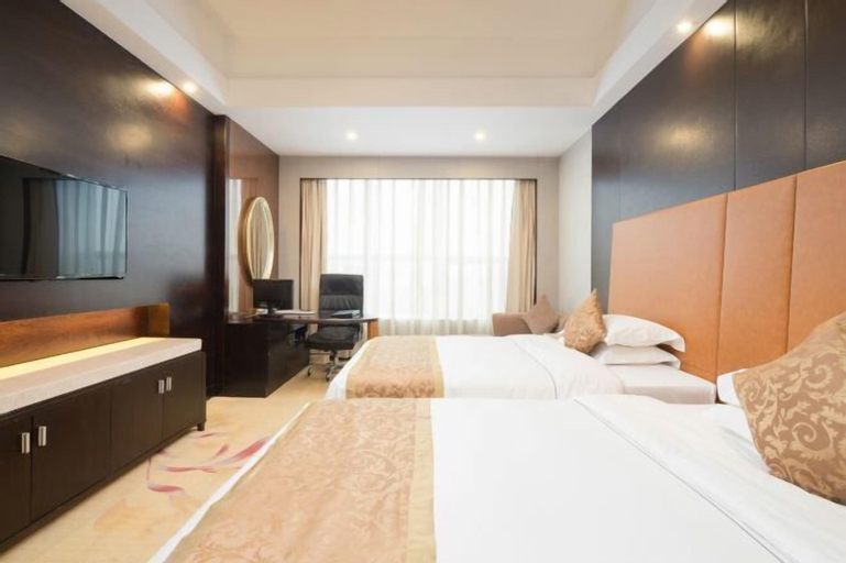 Bedroom 12