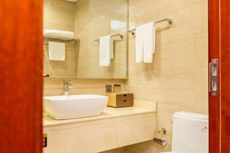 Bathroom 3, Guanzhong Hotel, Weinan