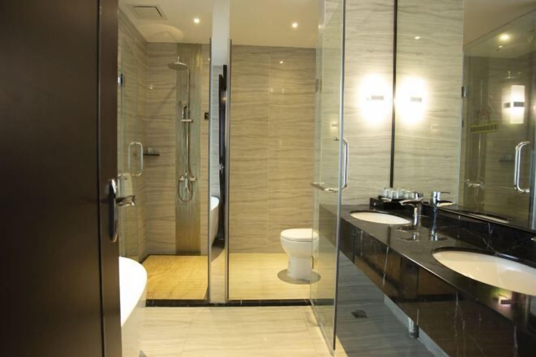 Bathroom 3, Yi Jia Hotel, Zhuhai