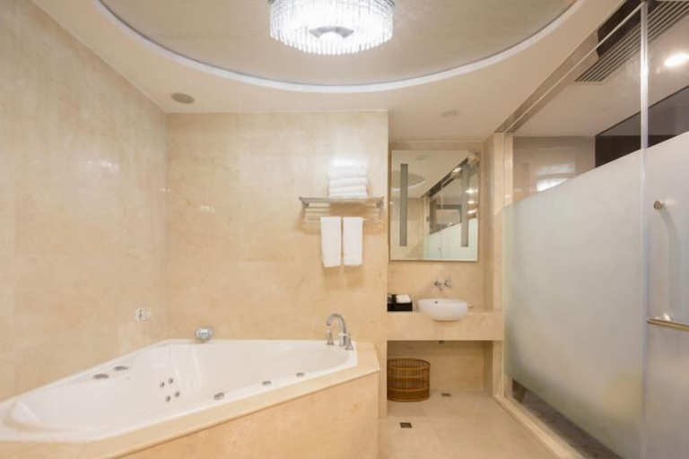 Bathroom 3, Sandborg Hotel, Shenzhen