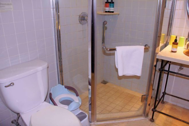 Bathroom 3, RGHCM Garden Resorts, Beijing