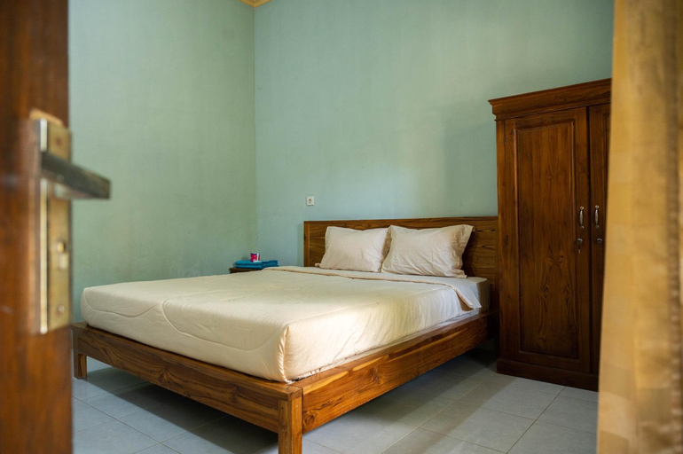 Bedroom 13