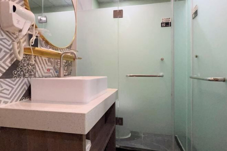 Bathroom 3, Hotel Intime Burqin, Altay