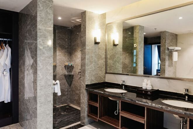Bathroom 4, Tianrui Hotel, Tongren