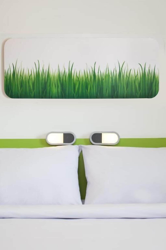Bedroom 18