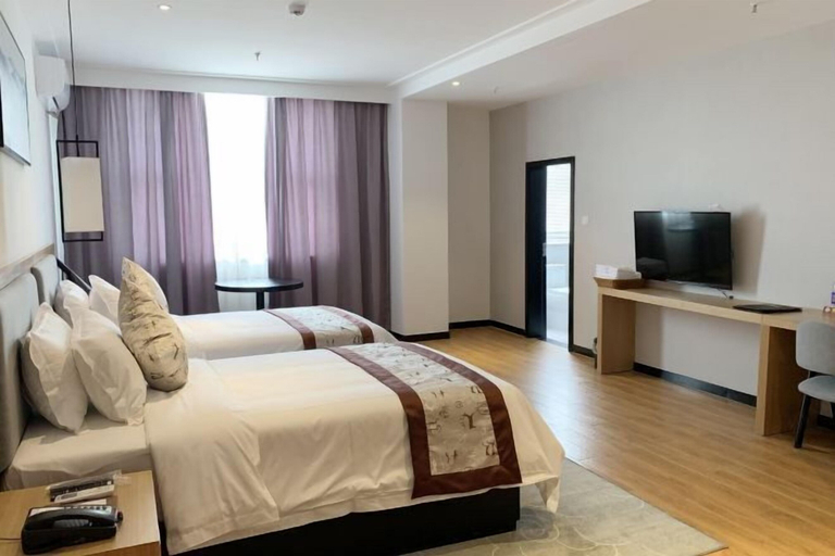 Bedroom, Huashan Hotel (Government compound), Chongzuo