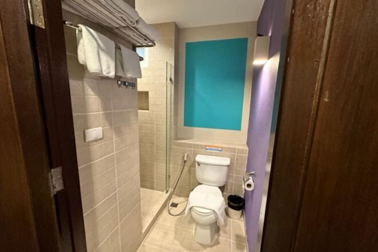 Bathroom 4