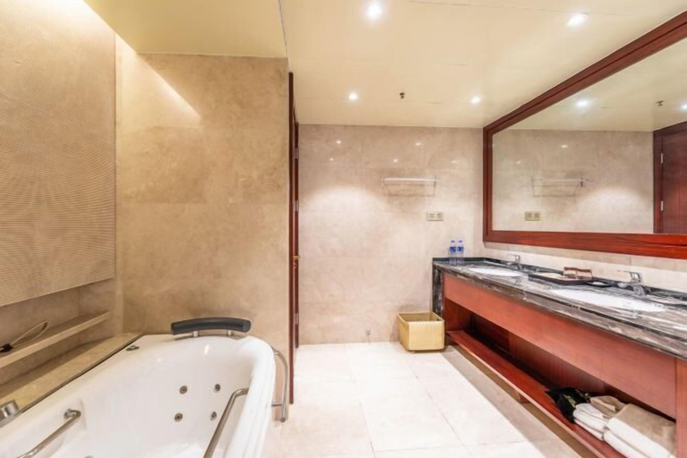 Bathroom 4, Xiangrui Hotel, Changde