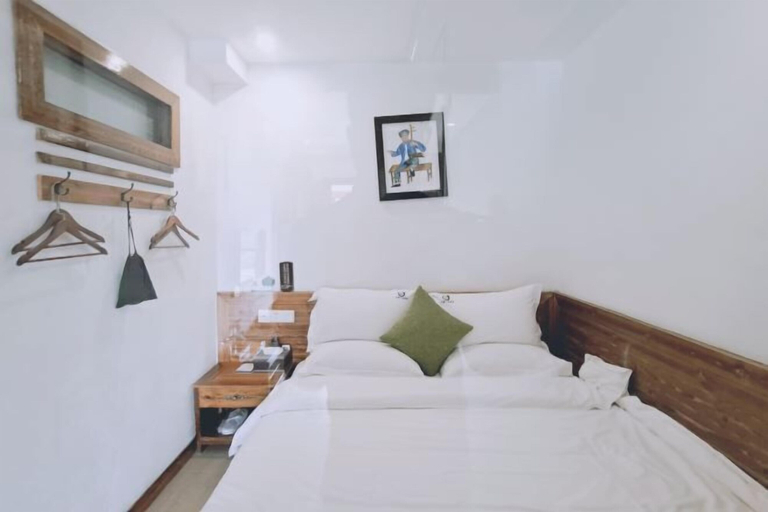 Bedroom 3, Tianla Bayin Inn, Qianxinan Buyei and Miao