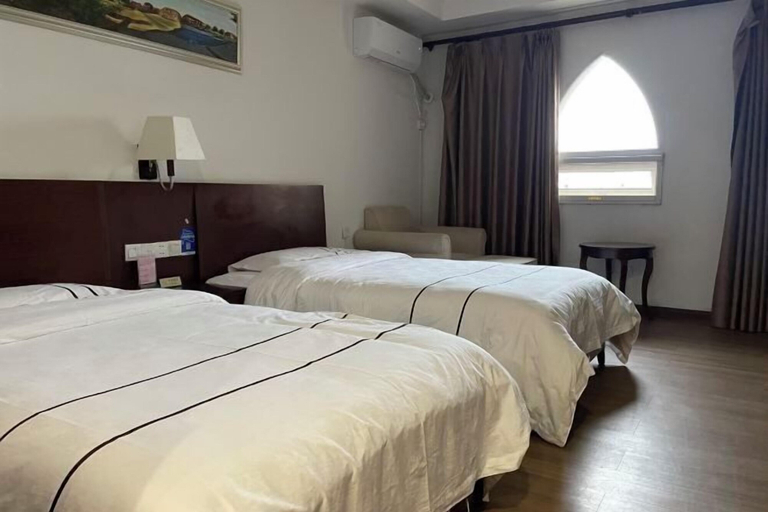 Bedroom 3, Taimei Holiday Hotel, Chongqing