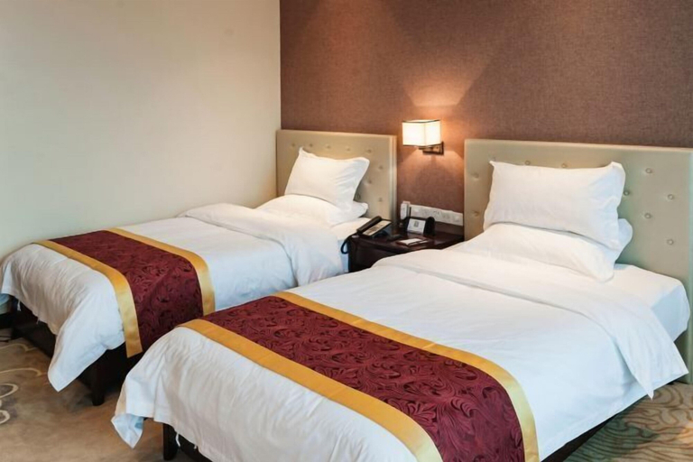 Bedroom 3, Tianrui Hotel, Tongren