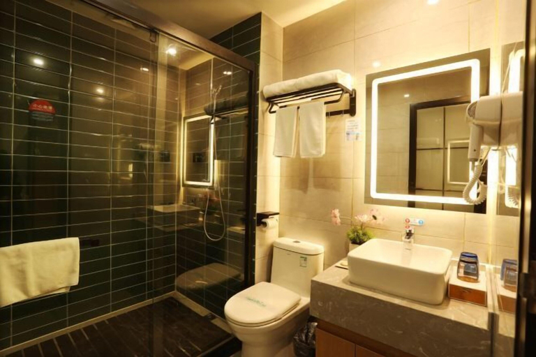 Bathroom 4, Bei Cheng Zhi Chun Hotel, Jingmen