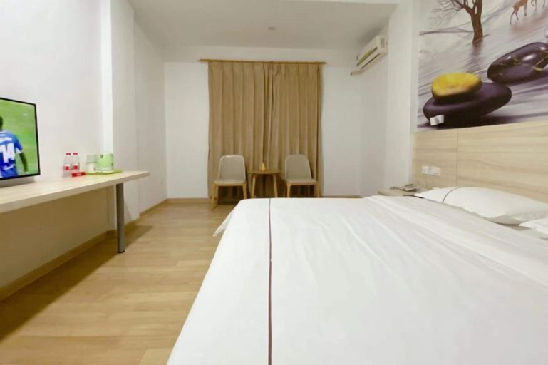 8 Inn (Dongguan Humen Huanghe Fashion City), Dongguan