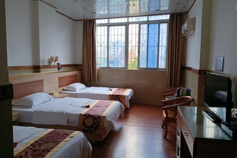 Bedroom 6