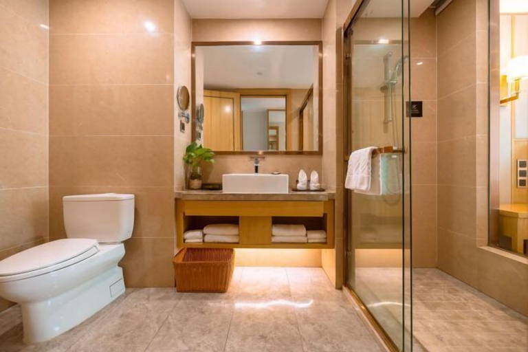 Bathroom 3, West City International Hotel, Nanping