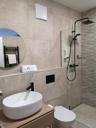 Bathroom 2, Haus Weiss bei Julia, Neusiedl am See