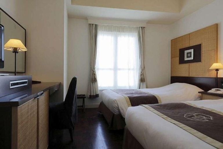 Bedroom 8