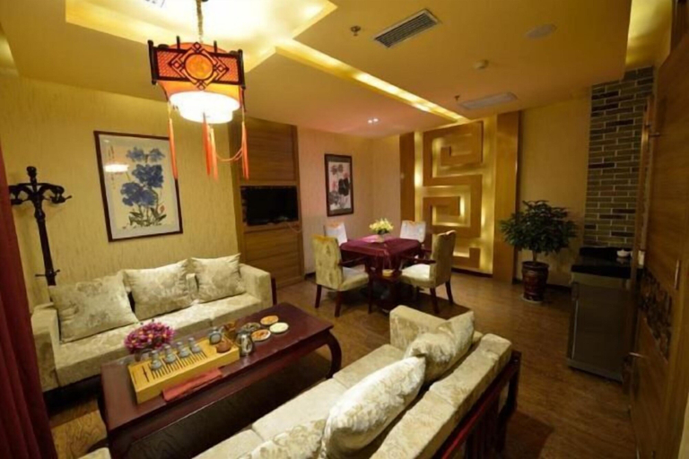 Bedroom 2, Qin Hai International Hotel, Baiyin
