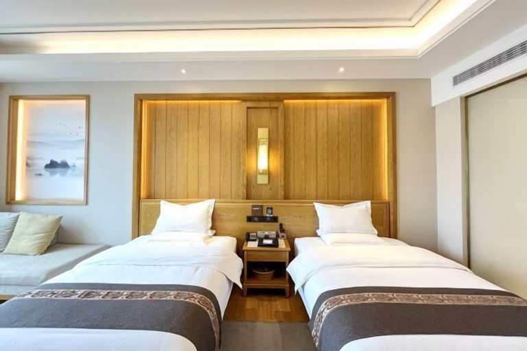 Bedroom 3, Xindalu International Hotel, Yuxi
