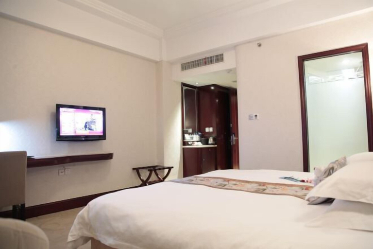 Bedroom 3, Kaiyuan International Hotel, Jiaxing