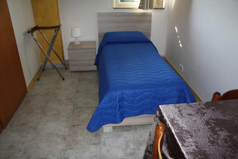 Others 5, b&b Borgo Pileri, Caltanissetta
