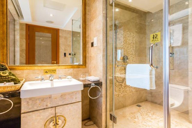 Bathroom 3, Beijing Jizhong Taurus Hotel, Beijing