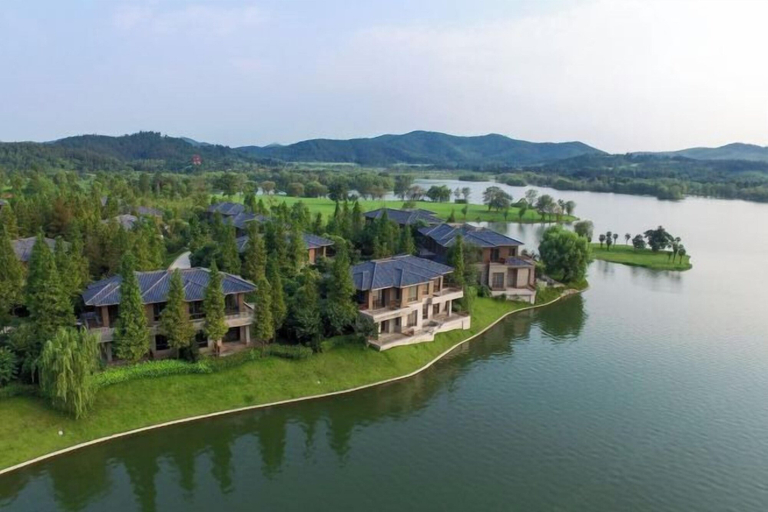 Exterior & Views 2, Gingko Lake Resort Hotel Villa, Nanjing