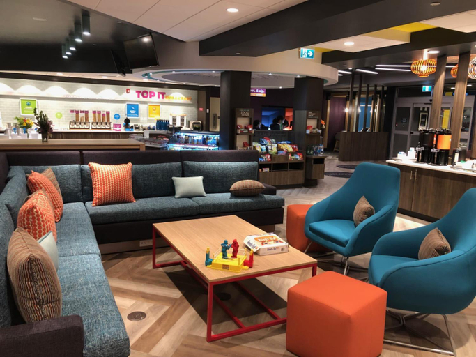 Public Area 3, Tru By Hilton Yarmouth, Yarmouth
