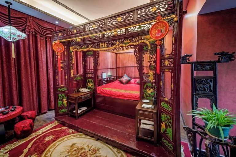 Bedroom 4, Biancheng Gushi Theme Culture Hotel, Xiangxi Tujia and Miao