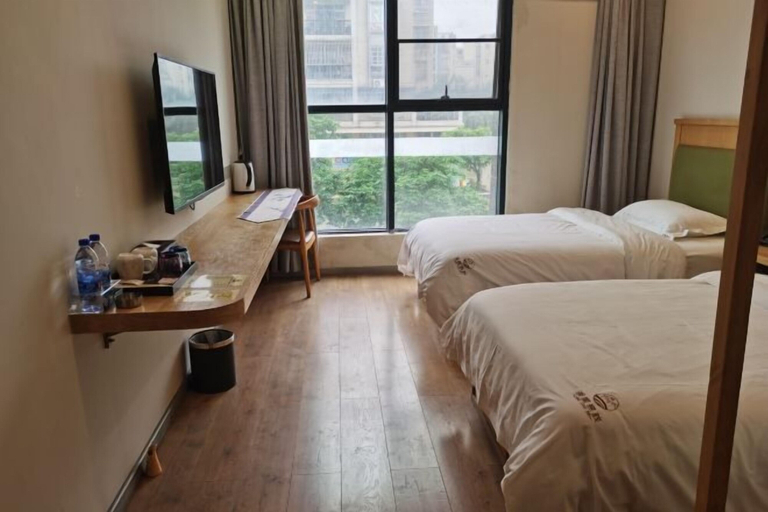 Bedroom 3, Fuxin Inn (Zhuhai Baitengtou ), Zhuhai