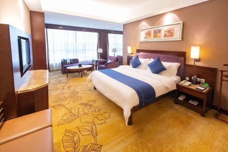 Bedroom 3, Shenlong New World Hotel, Hengyang