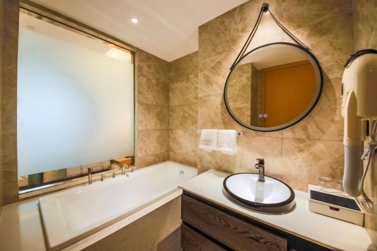 Bathroom 3, Hefei Gui Jing Wan Hotel, Hefei
